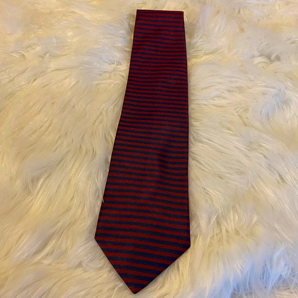 Brooks Brother blue & red stripped 100% silk tie